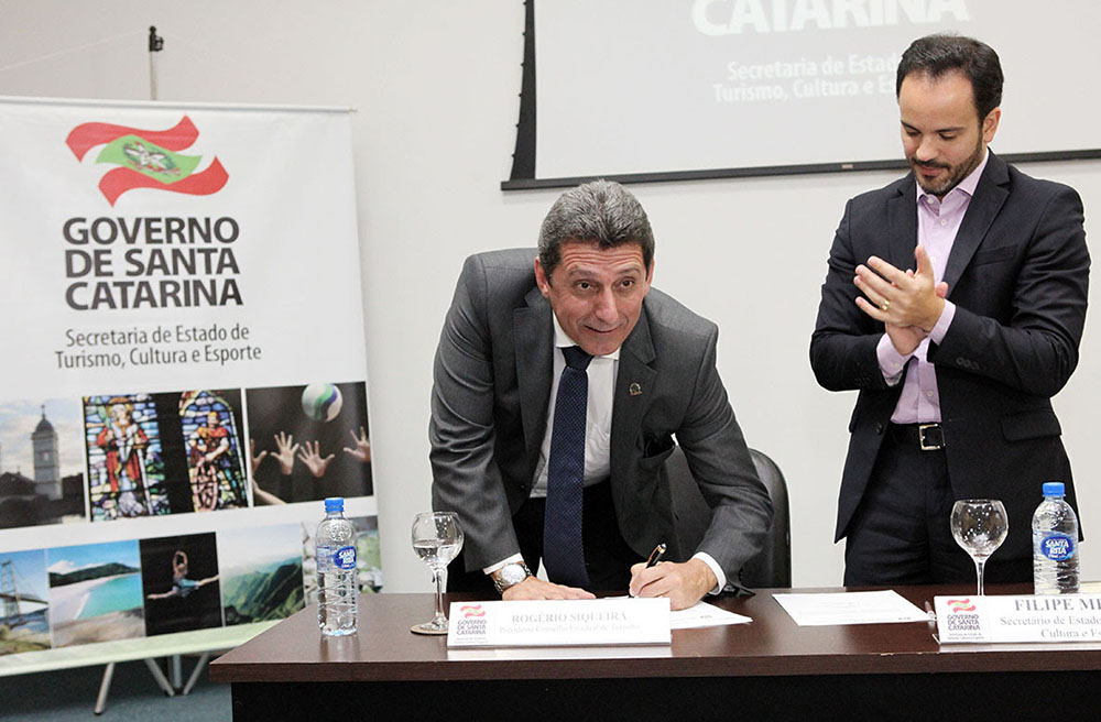 Rogério Siqueira, do Beto Carrero, assume Conselho Estadual de Turismo de SC Rogério Siqueira