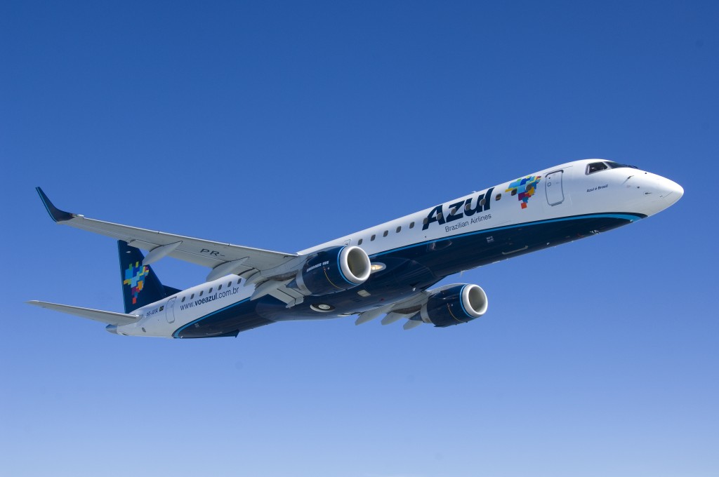 Azul terá voos de SP e POA para Punta Del Este na temporada de verão embraer-195-da-azul-nos-ceus-do-brasil-1383760549732
