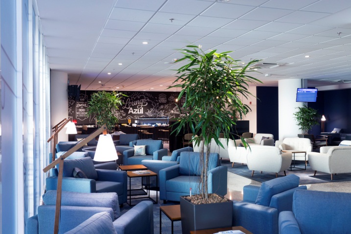 Azul inaugura novo lounge no aeroporto de Viracopos
