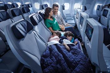 Azul inicia venda de assentos cama na EconomyXtra em seus voos internacionais image004(3)