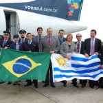 Liliam Kechichián, ministra do Turismo e Esporte do Uruguai, recepciona os passageiros