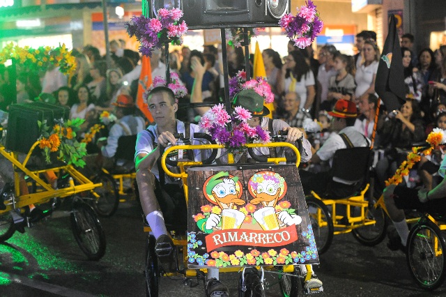Conheça 5 festas que movimentam SC em outubro Fenarreco - Divulgação Prefeitura de Brusque