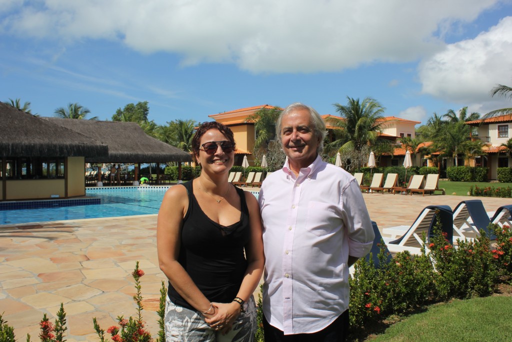 Com novos produtos, Costa Brasilis busca atrair turistas estrangeiros em 2017 1 Diretora comercial do Grupo samadhi, Márcia Bitencourt e diretor de operações do Grupo Shamadi, Joaquim Rodriguez