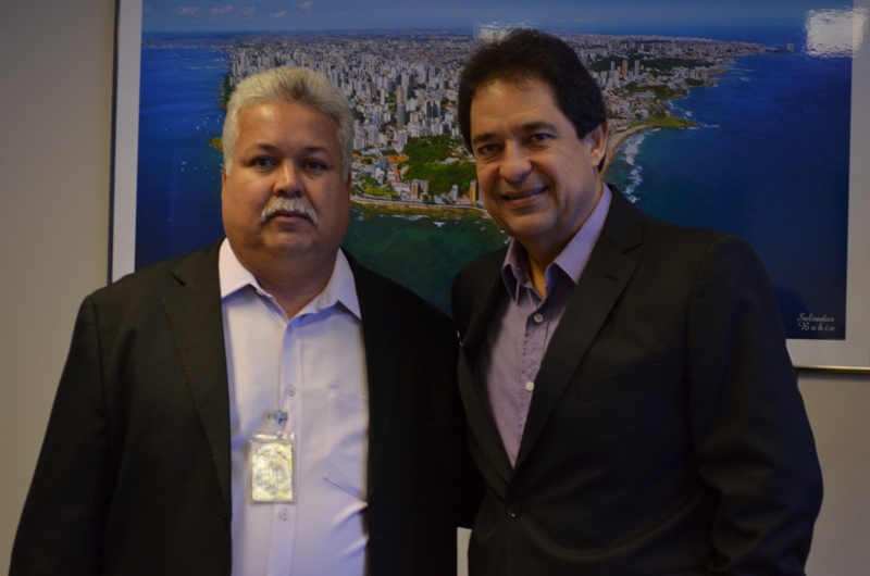 Setur-BA quer solução para problemas do Aeroporto de Salvador Superintendente interino da Infraero, Denisson Salles Fontes, e o secretário de Turismo da Bahia, José Alves. Foto-Tatiana Azevche