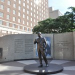Monumento em homenagem a John Kennedy, que passou sua última noite em Fort Worth