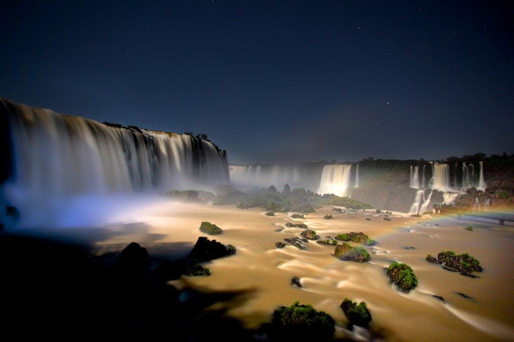 Hotel das Cataratas lança programação especial para celebrar a Lua Cheia