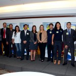 Representantes dos fornecedores parceiros do M&E AO VIVO ao lado de Luciana Fernandes, do M&E