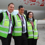 Tom Maes, do Grupo Lufthansa, Arturo Kelmer e Valquiria Mender, da Swiss