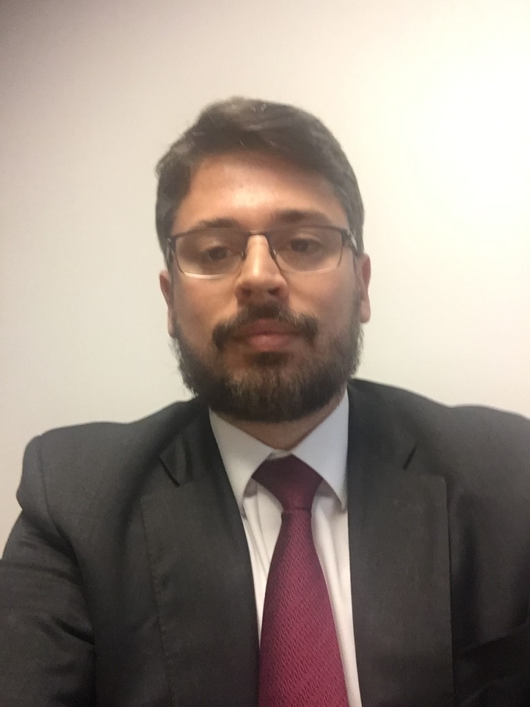 Assessor jurídico do Fohb, Eduardo Caminati
