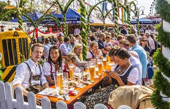 Viagens de incentivo: 5 dicas para motivar os colaboradores Oktoberfest