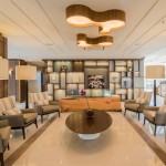 Lobby moderno e bem decorado do Prodigy Gramado