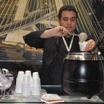 SÃO PAULO - trouxe os famosos festivais do Ceagesp para a Abav e serviram a tradicional sopa de cebola deles SÃO PAULO - trouxe os famosos festivais do Ceagesp para a Abav e serviram a tradicional sopa de cebola deles