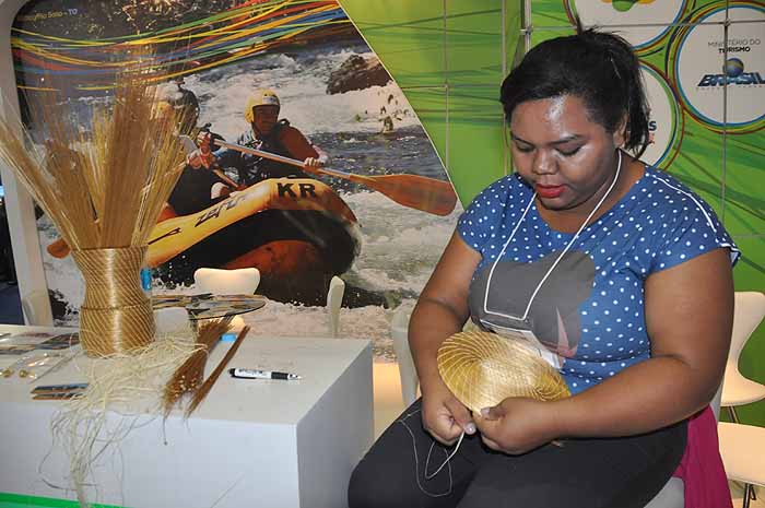 TOCANTINS - artesanato em capim dourado é um dos mais bonitos do país TOCANTINS - artesanato em capim dourado é um dos mais bonitos do país