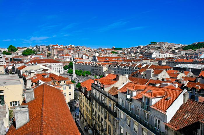 Certificados de vacinação de brasileiros só terão efeito quando medida for recíproca 1 Lisboa é um dos destinos internacionais mais procurados pelos brasileiros