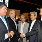 O Ministro do Turismo, Marx Beltrão, cumprimenta Sávio Neves, sócio-diretor diretor do AquaRio, Paulo Protássio, presidente da ACRJ, José Muller, presidente da Tucumann, e Marcelo Pessoa, empresário O Ministro do Turismo, Marx Beltrão, cumprimenta Sávio Neves, sócio-diretor diretor do AquaRio, Paulo Protássio, presidente da ACRJ, José Muller, presidente da Tucumann, e Marcelo Pessoa, empresário