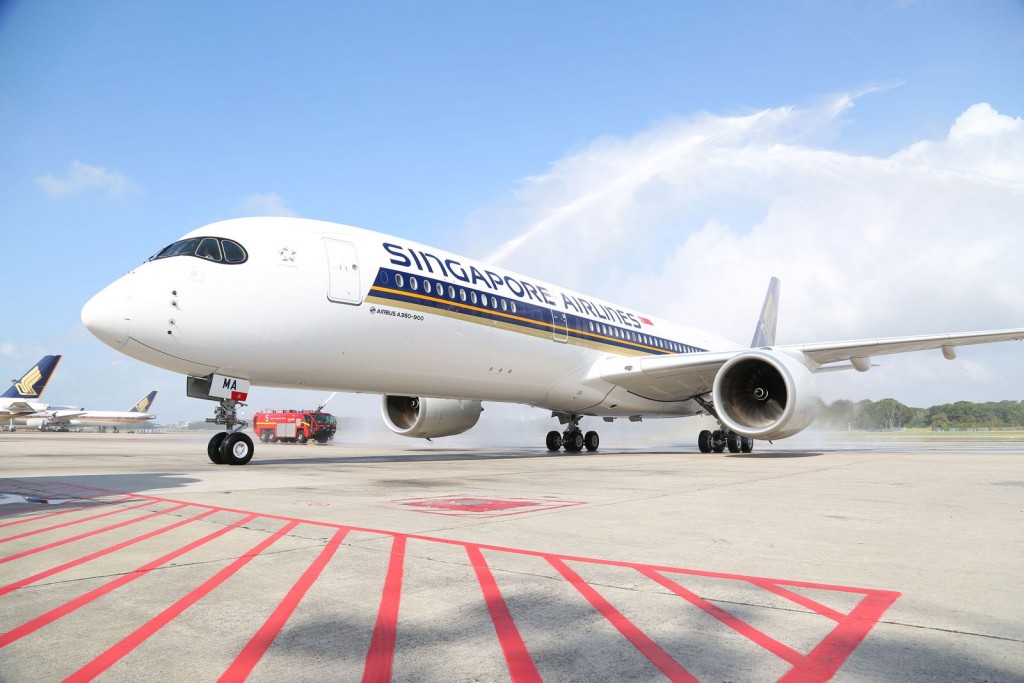1600x1200_1457018034_Singapore_Airlines_A350_XWB_delivery