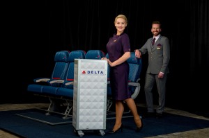 Delta Air Lines lança novo uniforme para os seus 60.000 funcionários