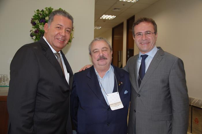 Alexandre Sampaio, da FBHA, Alexandre Mello, da Ubrafe, e Luigi Rotunno, da ABR Alexandre Sampaio, da FBHA, Alexandre Mello, da Ubrafe, e Luigi Rotunno, da ABR