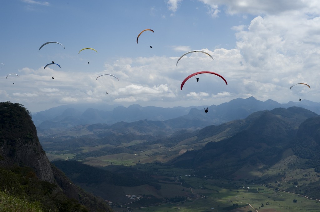 Castelo parapente rampa de Ubá cpp022- Foto Sagrilo