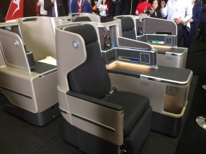 Qantas estreia B787 Dreamliner e nova Business Class em 2017; veja detalhes