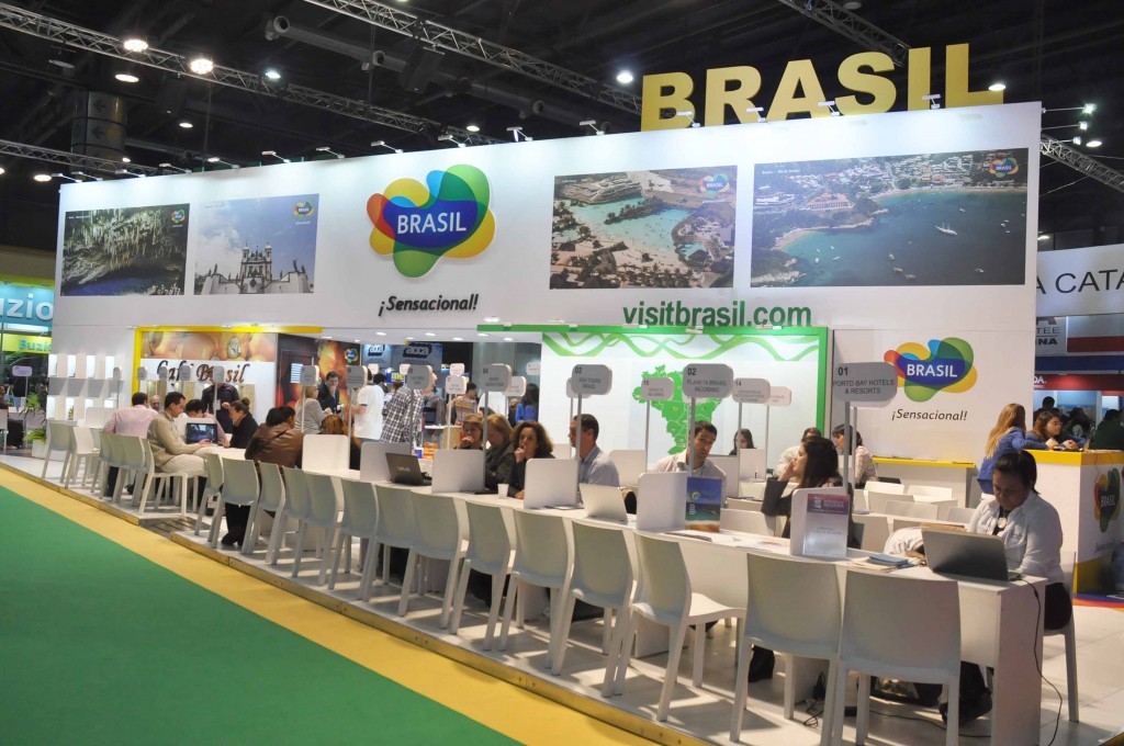 Novo estande do Brasil estreia na FIT e decepciona, veja opiniões 1 Estande do Brasil na FIT
