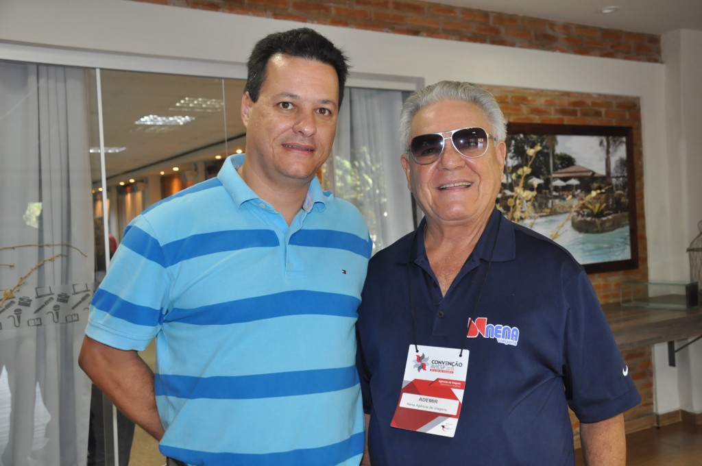 Nena Viagens completa 40 anos, conheça sua história Fabiano Herker de Souza e Ademir Sebastião Pedro de Souza, da Nena Viagens