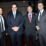 Renzo Mello, Eduardo Bernerdes Neto, e Rogerio Maldonado, da GOL, com Denis Ribeiro, da AirFrance KLM Renzo Mello, Eduardo Bernerdes Neto, e Rogerio Maldonado, da GOL, com Denis Ribeiro, da AirFrance KLM
