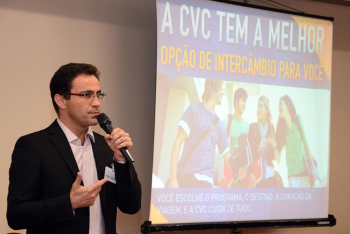 M&E AO VIVO: CVC mostra oportunidades para agentes de Salvador; entenda 1 Rogerio Mendes, gerente sênior do Canal Multimarcas da CVC