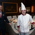 Udilson da Silva e Ednaldo Barreto, maitre e chefe de cozinha são alguns dos ex-funcionários readmitidos Udilson da Silva e Ednaldo Barreto, maitre e chefe de cozinha são alguns dos ex-funcionários readmitidos