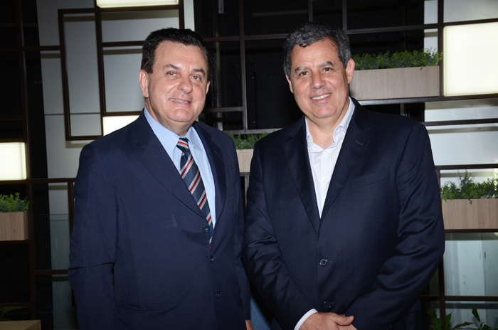 Convenção CVC reunirá 1.500 franqueados em Foz do Iguaçu; confira 1 Valter Patriani e Luiz Falco, presidente e vice-presidente da CVC
