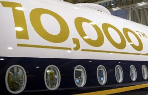 Airbus chega a marca de 10.000 aeronaves entregues em 45 anos; veja pintura especial