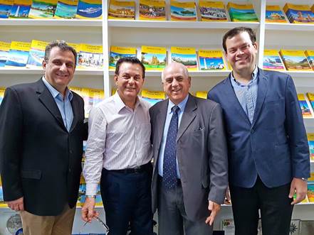 ABIH Nacional visita CVC para definir ações conjuntas Claiton Armelin, Diretor de Produtos Nacionais, Valter Patriani, Vice Presidente de Produtos, Vendas e Marketing, Dilson Jatahy Fonseca Júnior, Presidente da ABIH Nacional e Rodrigo Galvão, gerente de produto para o Estado da Bahia