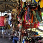 A cultura da Bahia é levada para dentro do resort com as barracas de artesanato