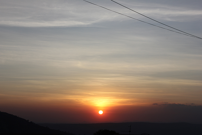 Grata surpresa: cultura, gastronomia e experiências no coração de Pernambuco 1 Pôr do sol no Mirante Serra Negra,em Bezerros-PE