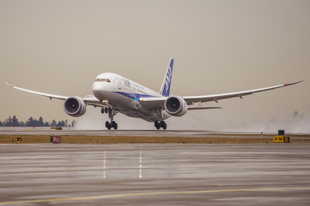 2016111 ANA 100,000th 787 Flight