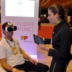 No estande da TAP, os visitantes tiveram uma experiência em realidade virtual dentro da cabine