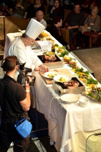 Costa Cruzeiros terá show de gastronomia a bordo Costa estreia show dedicado à gastronomia italiana