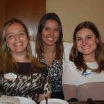 Camila Monaco e Juliana Bordin, do SeaWorld com Fernanda Paranhos, da CVC ao centro