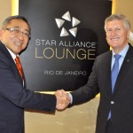Song Hoi See, CEO do Plaza Premium Group, e Mark Schwab, CEO da Star Alliance