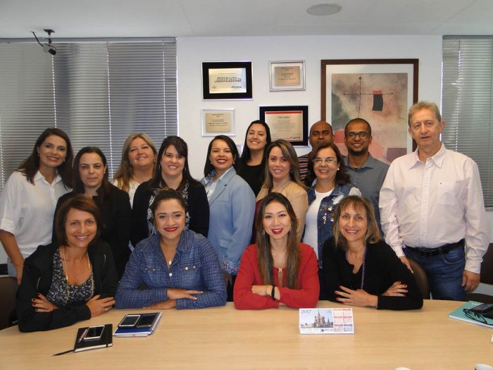 New Age anuncia crescimento de 3% em vendas neste ano Gestores da New Age se reuniram para fazer um balanço de 2016 e planejar 2017 (Foto: Divulgação)