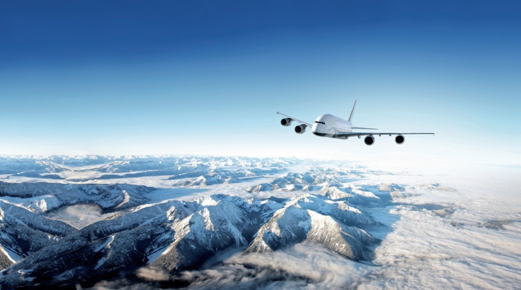 Etihad adquire 49,8% das ações da FlyNiki para lançar nova companhia aérea; entenda 1 montagem codeshare