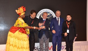 Fitur – Bahia recebe o prêmio Silvia Zorzanello