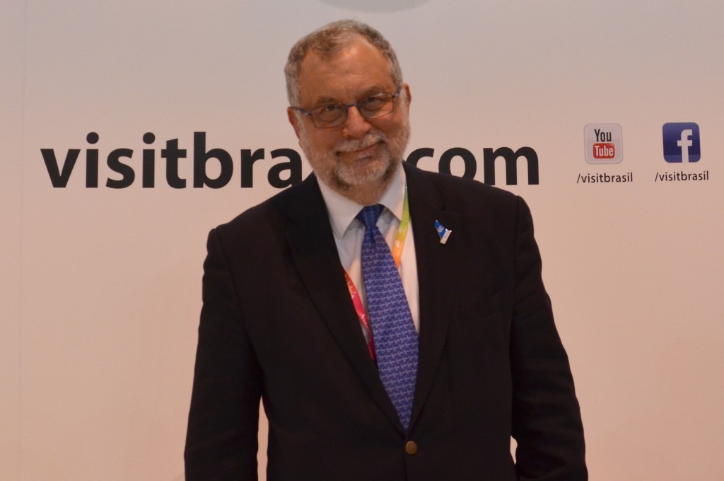 Enrique Martin-Ambrosio receberá título de cidadão do Recife 1 Enrique Martin-Ambrosio, da Air Europa