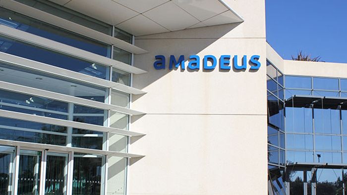 Amadeus disponibiliza portfólio com mais de 150 mil propriedades da Restel 1 Restel e Amadeus aprimoram a escolha dos viajantes com a extensa oferta de propriedades hoteleiras aos vendedores de viagens