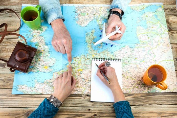 Overtourism: como destinos e viajantes têm buscado soluções para uma indústria mais sustentável 4 A geração Z já se mostrou disposta a abandonar destinos que sofrem com o Overtourism por destinos que ofereçam experiência autênticas e mais sustentáveis