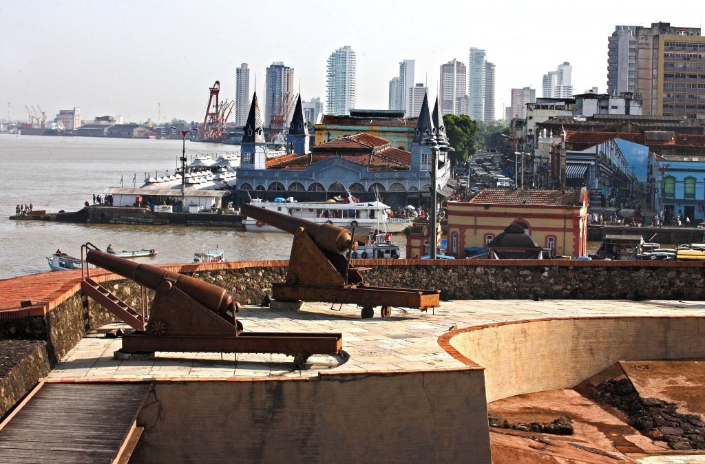 Ver-o-Peso visto do Forte