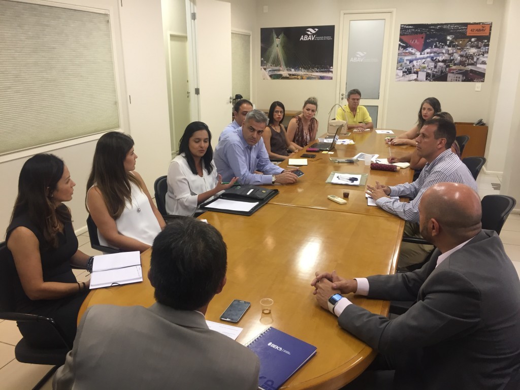 Reunião Abracorp e locadoras