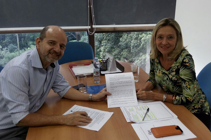 Eventpool e Fipe têm acordo para curso de especialização em turismo 1 Acordo entre Fipe Abraham e Beatriz Lage foi feito no começo da semana.