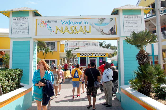 Bahamas reabre fronteiras para turistas internacionais 1 Entrada de Nassau