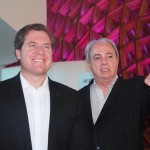 Nilo Sérgio mostra a Marx Beltrão os detalhes de uma das atrações do Museu Nilo Sérgio mostra a Marx Beltrão os detalhes de uma das atrações do Museu